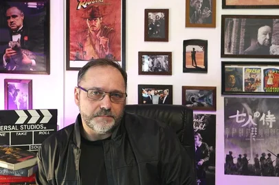 Professor de Passo Fundo que viralizou ao falar sobre cinema elenca os 5 melhores filmes gaúchos<!-- NICAID(16063549) -->